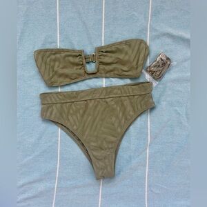 Billabong high waist bikini Top: S bottom: M
